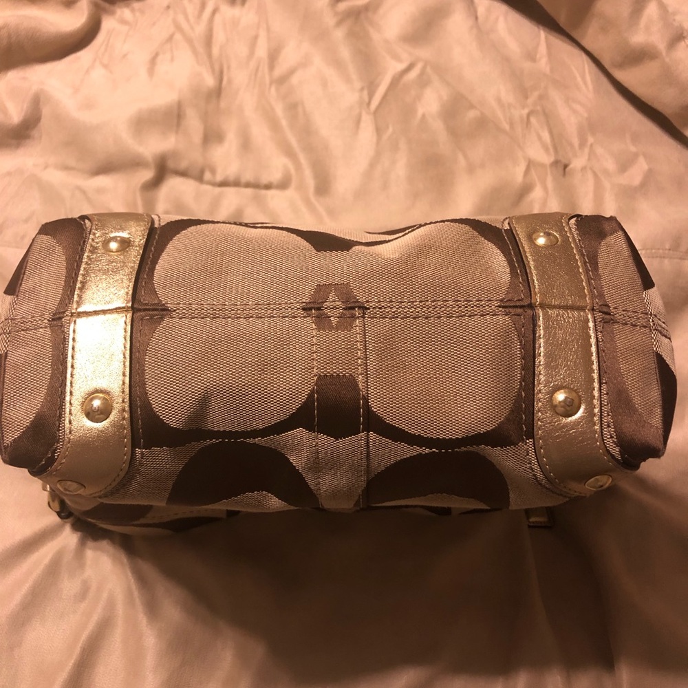 Authentic Coach Handbag - Picture 3 of 8